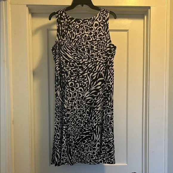 Susan Graver Animal Print Black & White Midi Dress, Size Medium - Picture 4 of 6